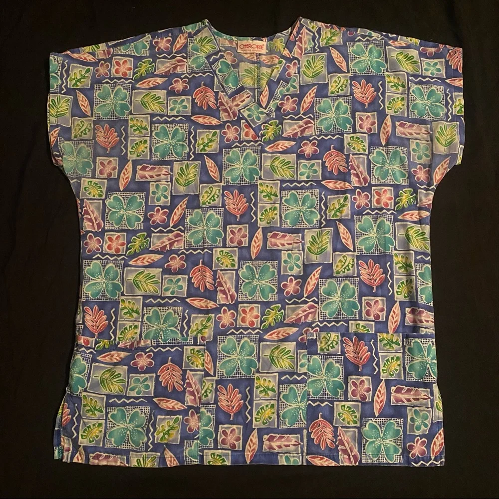 SCRUB TOPS - Picture 9 of 16